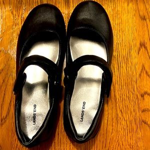 Lands End Mary Jane uniform shoes